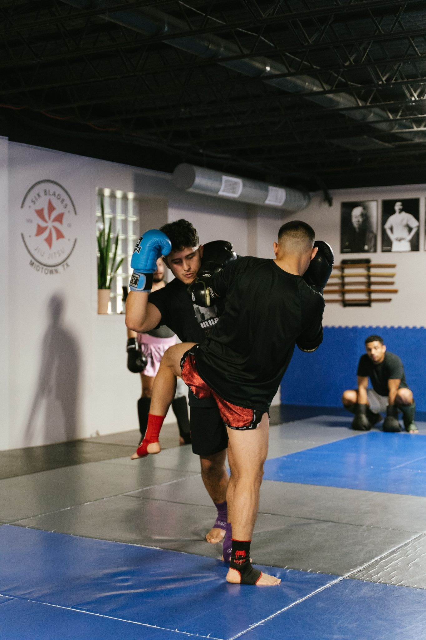 Muay Thai training at Midtown MMA Houston — photo 3