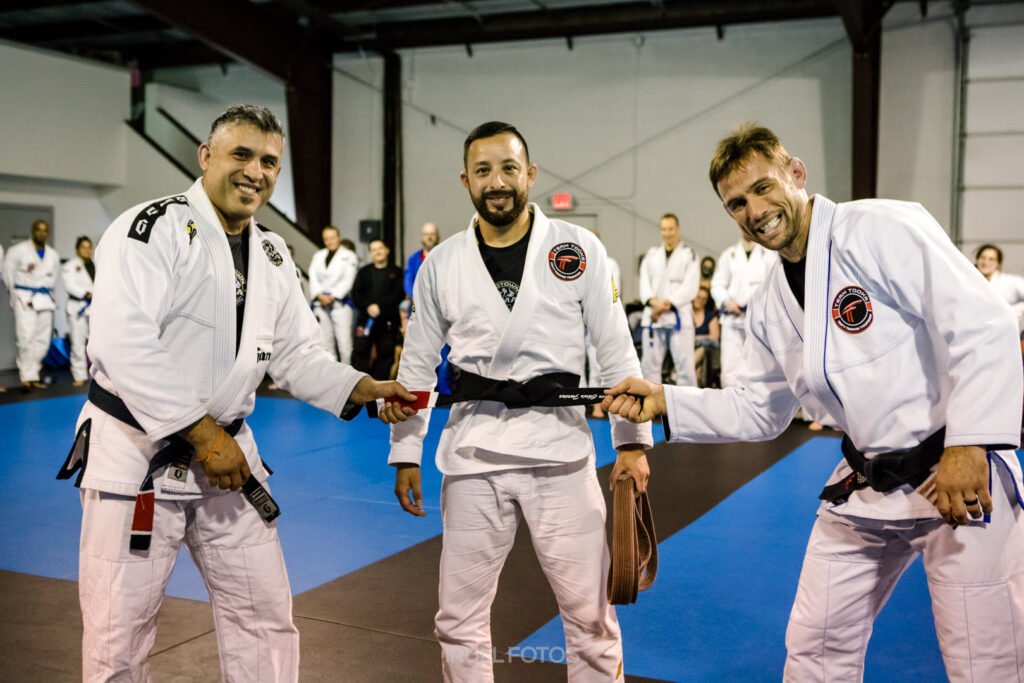 Professor Chris Farias
Brazilian Jiu-Jitsu Black Belt